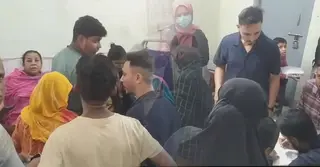 নরসিংদীতে পিতা-পুত্রসহ নিহত ৫; ভূমিকম্পে যেভাবে যা ঘটলো